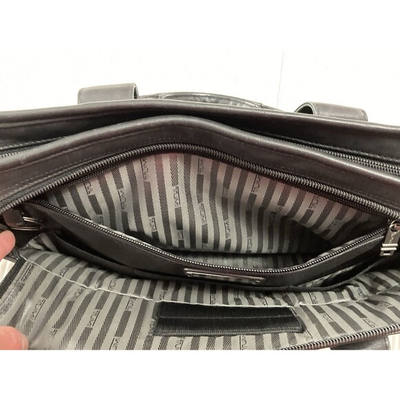 TUMI Black Leather Briefcase Bag 15" Business Travel Work Office Minimalist - Picture 14 of 16